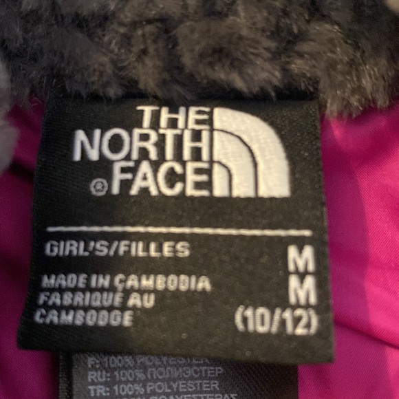 The North Face Jacket (Girls) - Picture 5 of 5